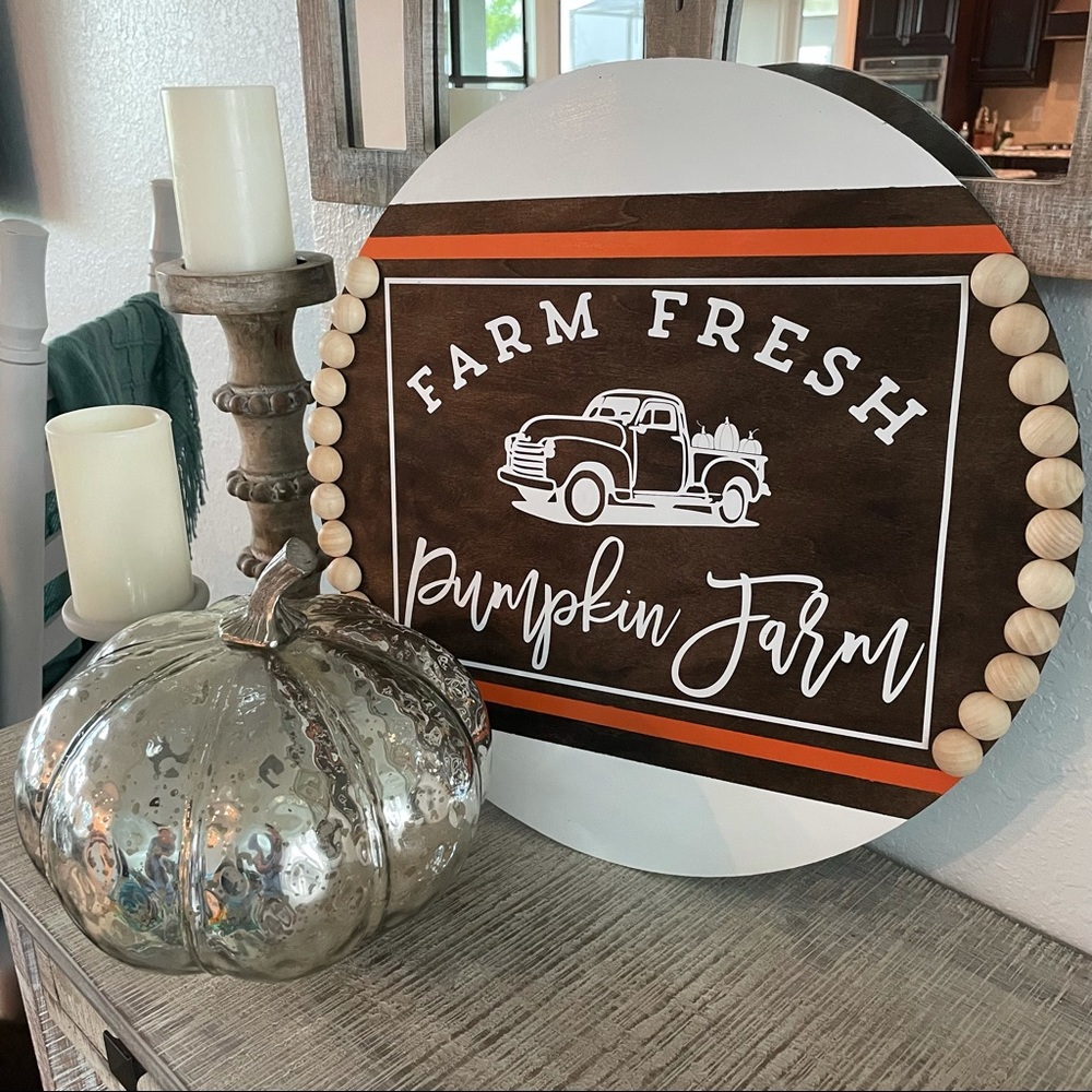 Fall Wooden Circle Sign | Farm Fresh Pumpkin Farm